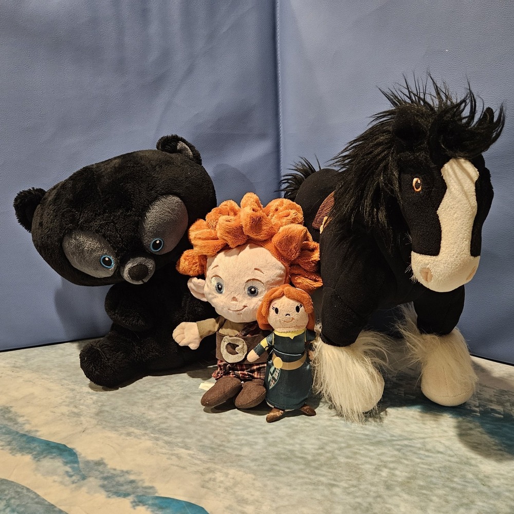 Disney Pixar Brave Plush Lot 4 Queen Elinor Angus Reversible Triplet Merida